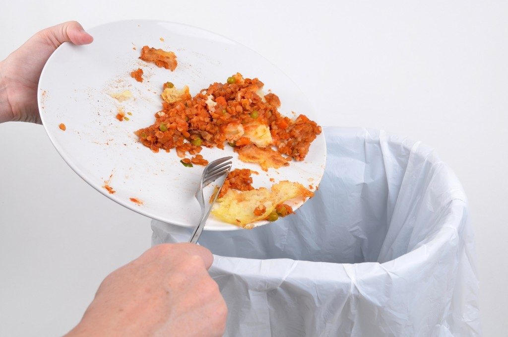 Food thrown to the bin