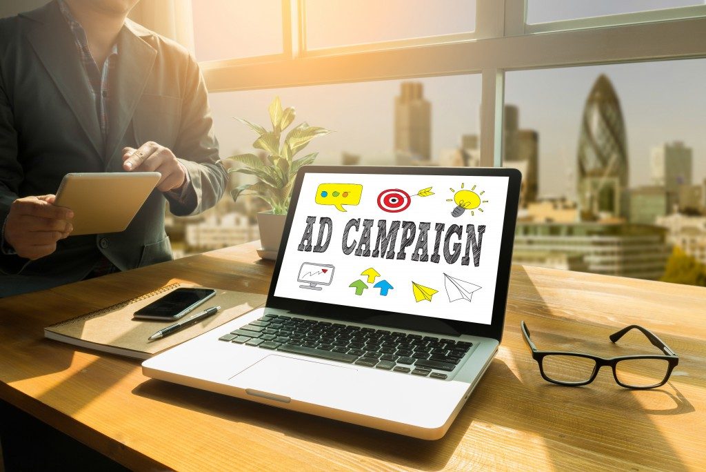 How to advertise your brand