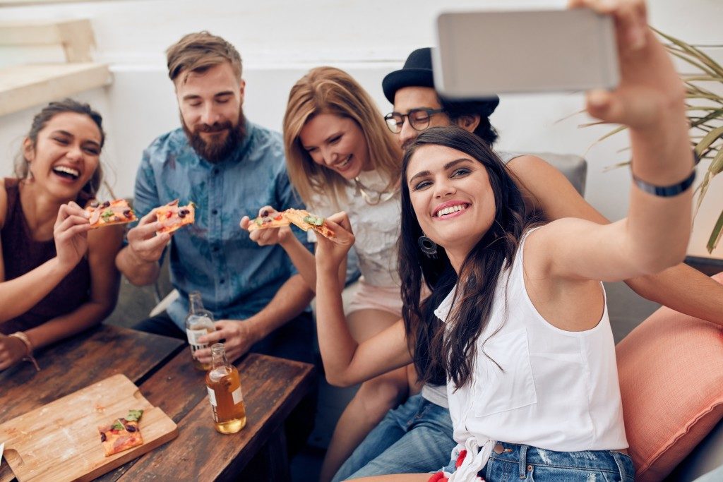 group of friends taking a picture